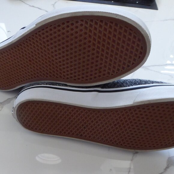 Vans Off The Wall High top Sneakers - Picture 10 of 11